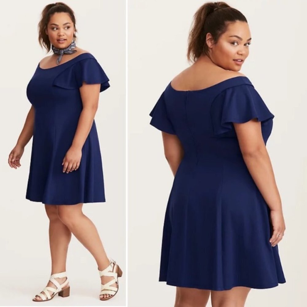 Torrid || Fluted Ponte Skater Dress Navy Torrid size 1 =(14/16) 1X